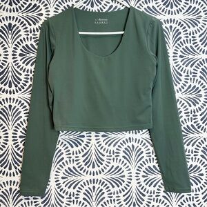 Enerbloom Olive Khaki Stretch Cropped Long Sleeve Athletic Top FLAWS READ